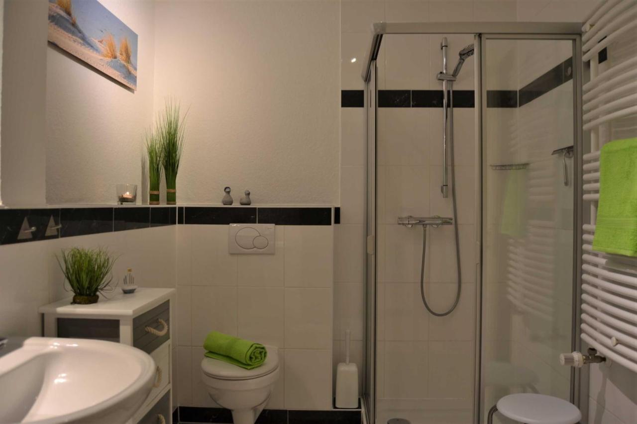 Residenz Prorer Wiek App 7 Strandnah, Mit Balkon By Unsere Urlaubszeit ビンツ 部屋 写真